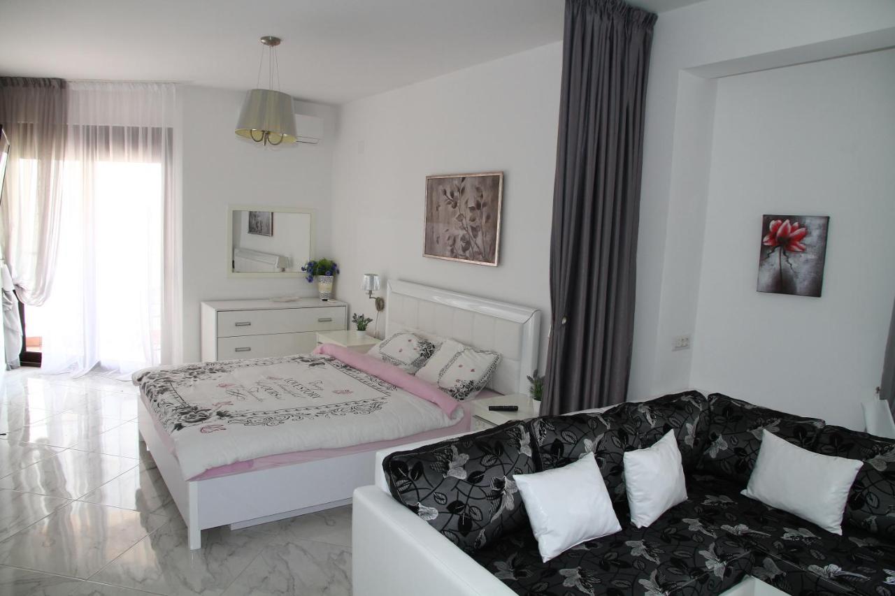 Bella Costa Appartement Dobra Voda Buitenkant foto
