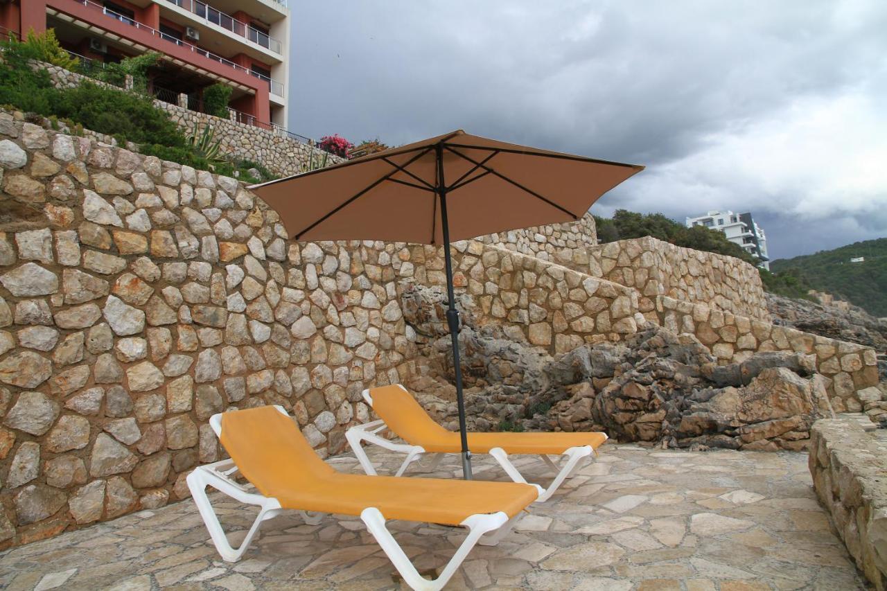 Bella Costa Appartement Dobra Voda Buitenkant foto